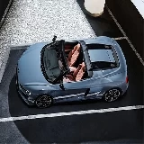 Audi R8 V10 RWD Spyder Slide